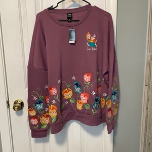 Alice in wonderland sweatshirt from Her Universe size Medium